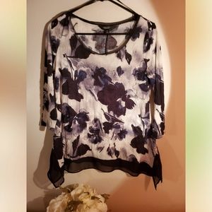 NWOT beautiful blouse